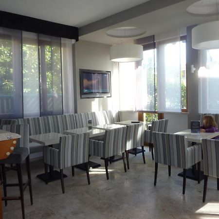 Lake Garda Hostel サロ エクステリア 写真