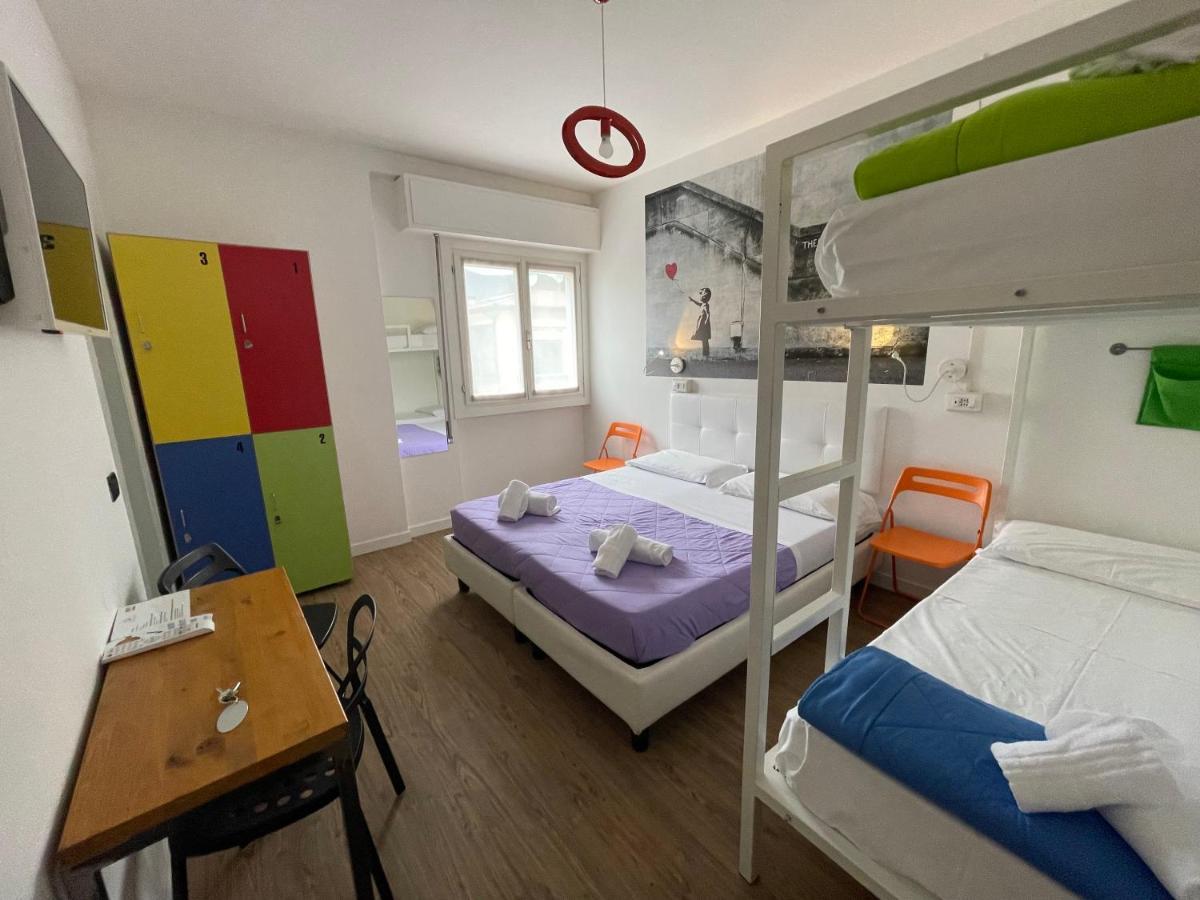 Lake Garda Hostel サロ エクステリア 写真