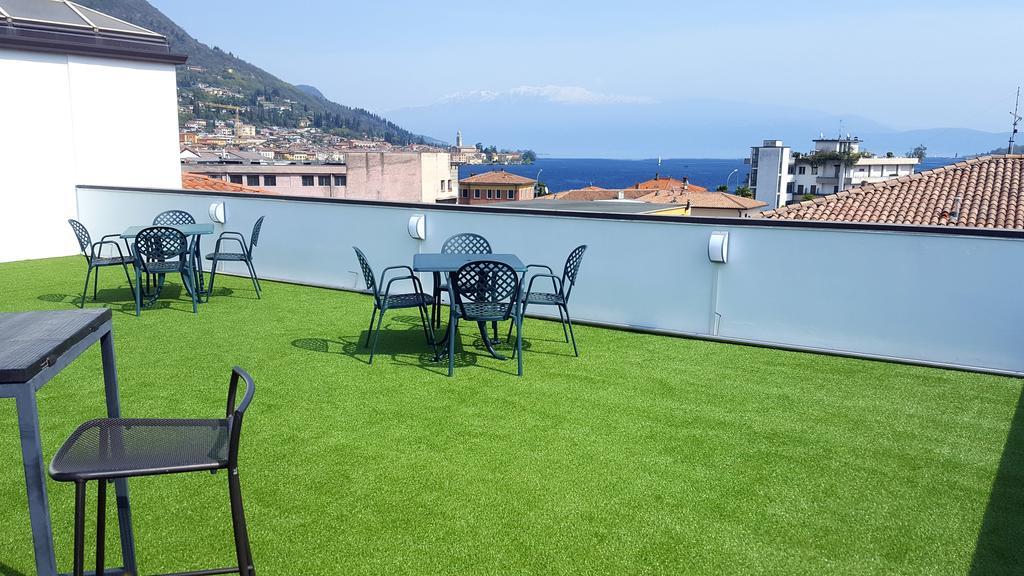 Lake Garda Hostel サロ エクステリア 写真