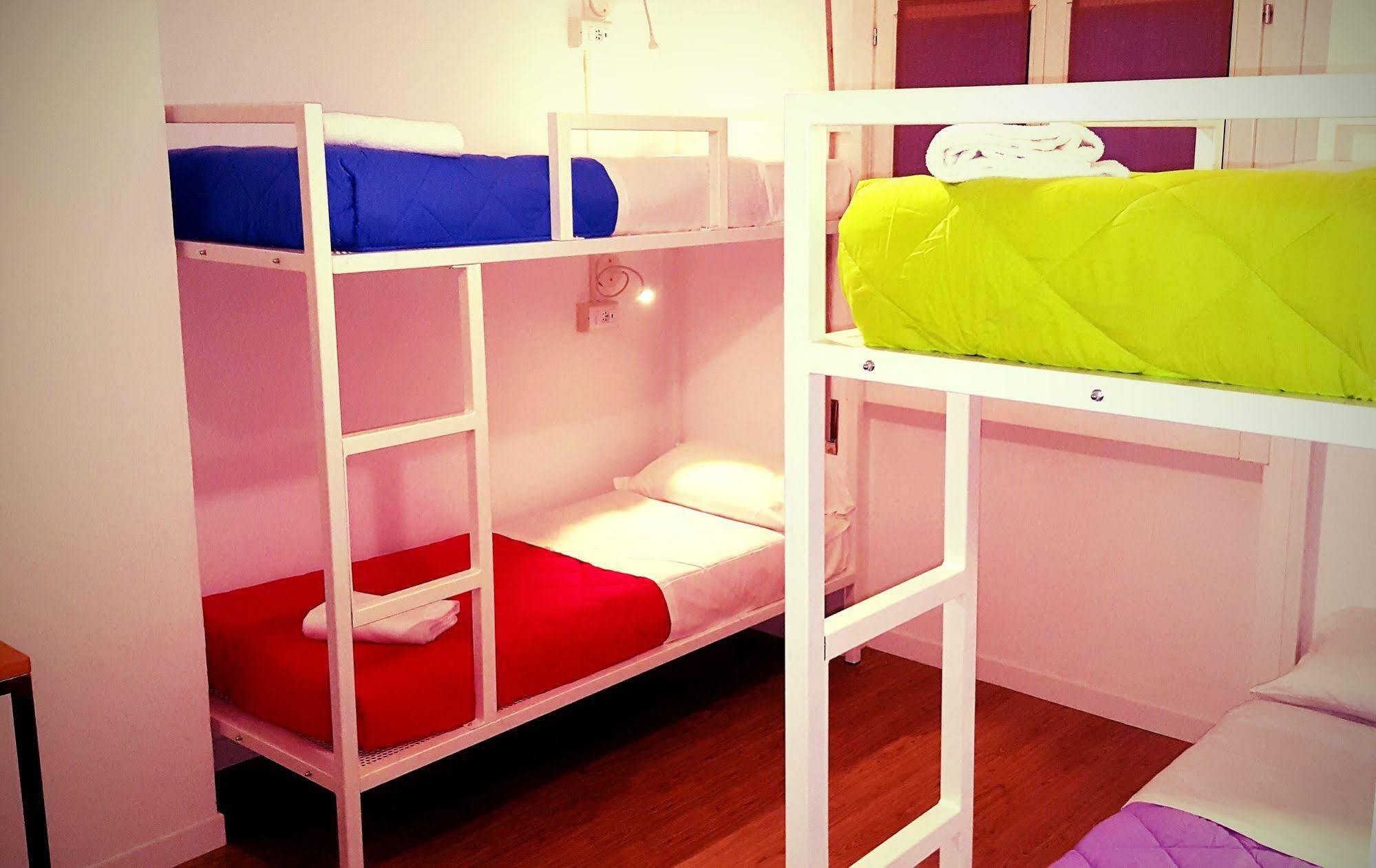Lake Garda Hostel サロ エクステリア 写真