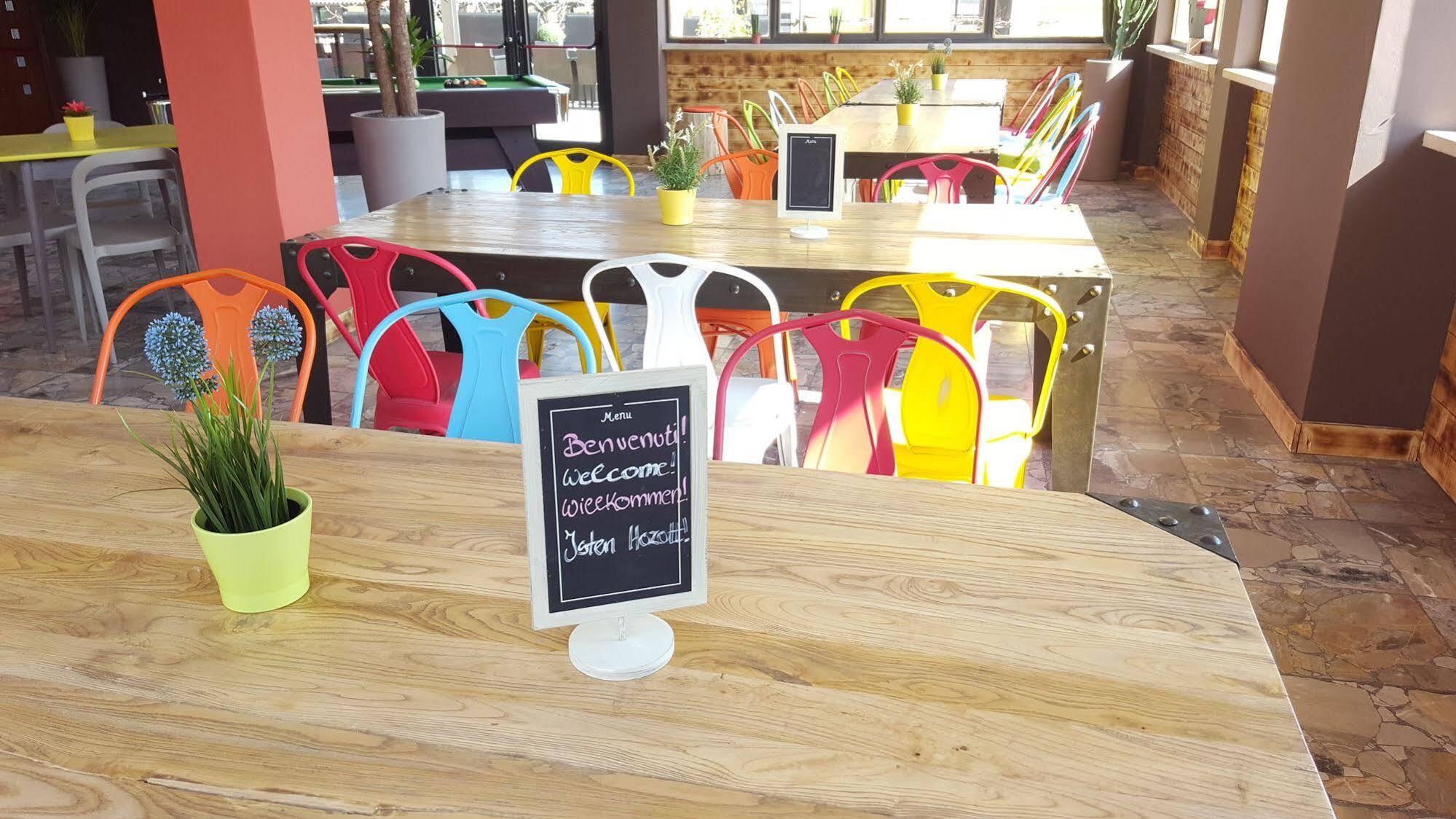 Lake Garda Hostel サロ エクステリア 写真